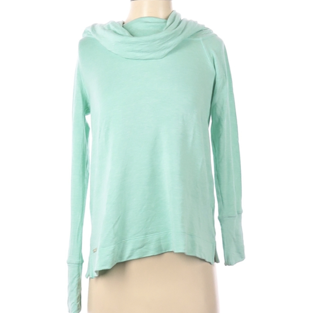 Lilly Pulitzer bare shoulder top